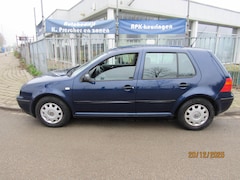 Volkswagen Golf - 1.4-16V Comfortline, airco, trekhaak