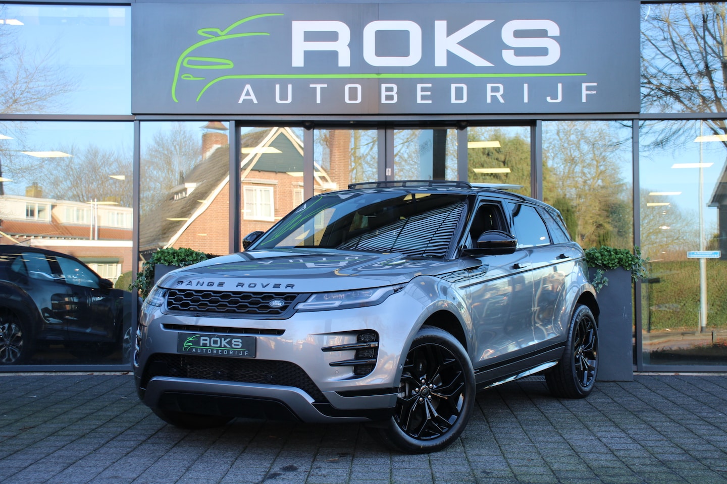 Land Rover Range Rover Evoque - 1.5 P300e AWD R-Dynamic SE 1.5 P300e AWD R-Dynamic SE BlackPack - AutoWereld.nl