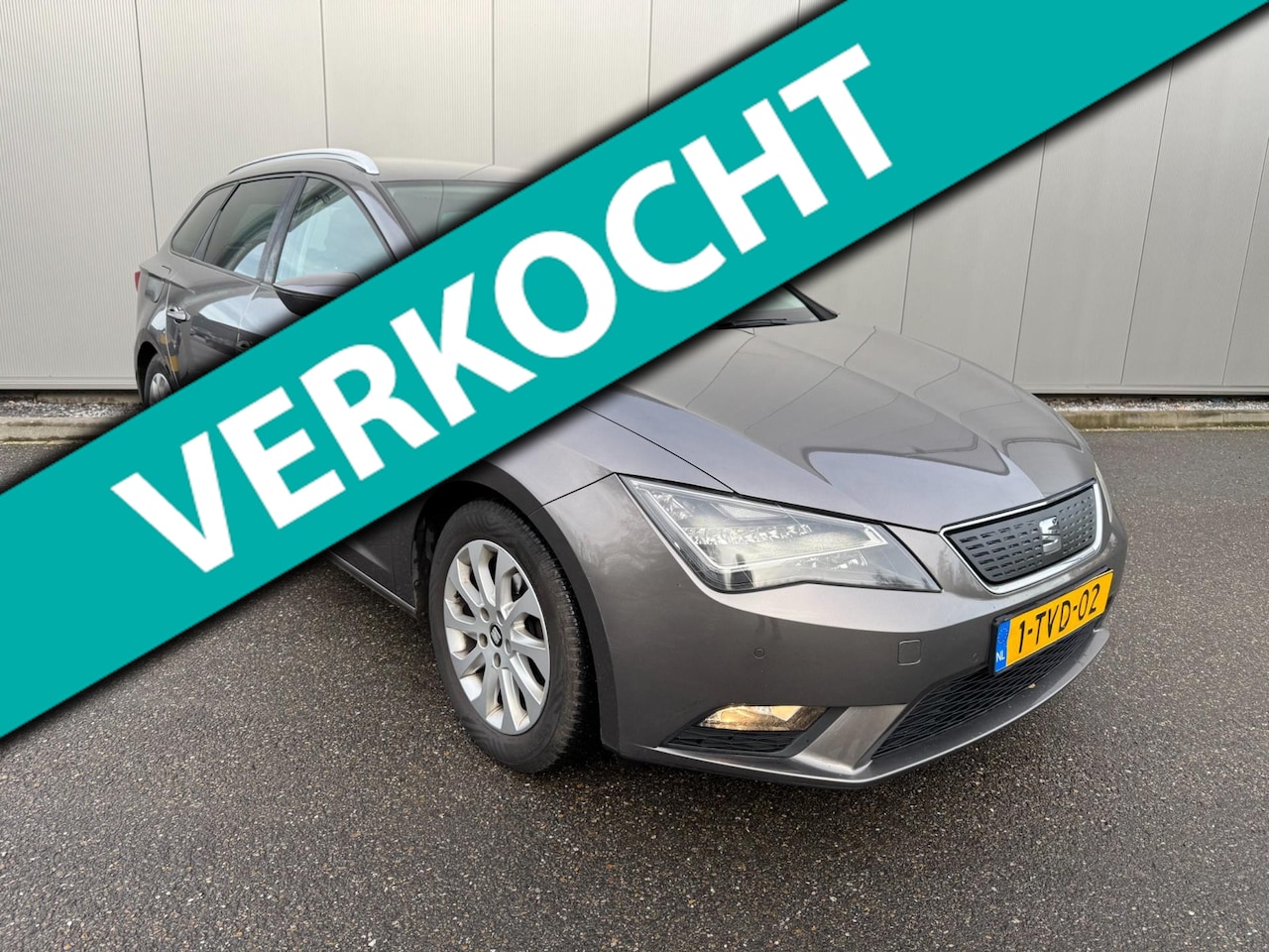 SEAT Leon ST - 1.6 TDI Style Business Ecomotive LEDER LED NAVI CLIMA - AutoWereld.nl