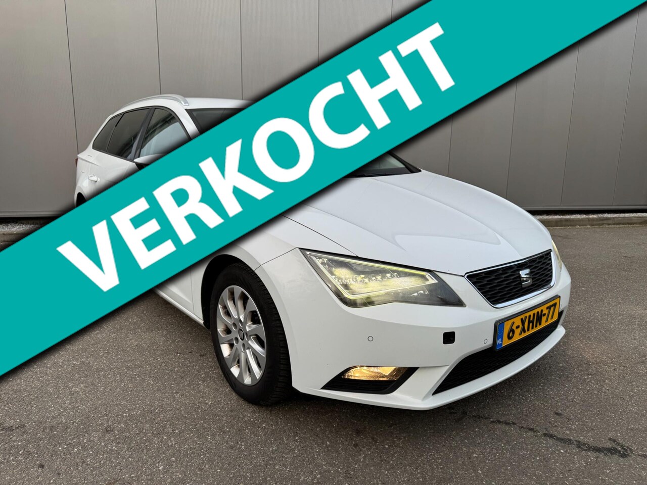 SEAT Leon ST - 1.6 TDI Style Business Ecomotive LED NAVI CLIMA - AutoWereld.nl