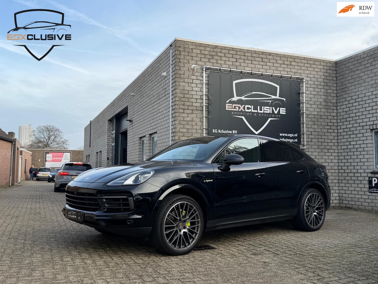 Porsche Cayenne - 3.0 E-Hybrid Platinum Edition Camera360/BOSE/BTW auto - AutoWereld.nl