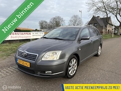 Toyota Avensis Wagon - 2.2 D-4D Linea Luna