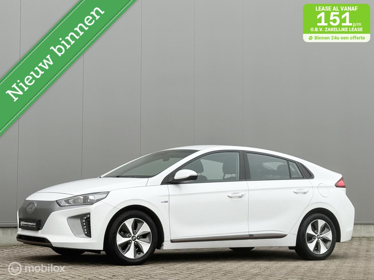 Hyundai IONIQ - EV 28 KWH Comfort - SOH 100 % - Dealerond. - AutoWereld.nl