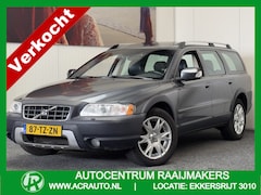 Volvo XC70 - 2.4 D5 YOUNGTIMER CRUISE CONTROL CLIMATE CONTROL XENON SCHUIF/KANTELDAK NAVIGATIE STOELVER