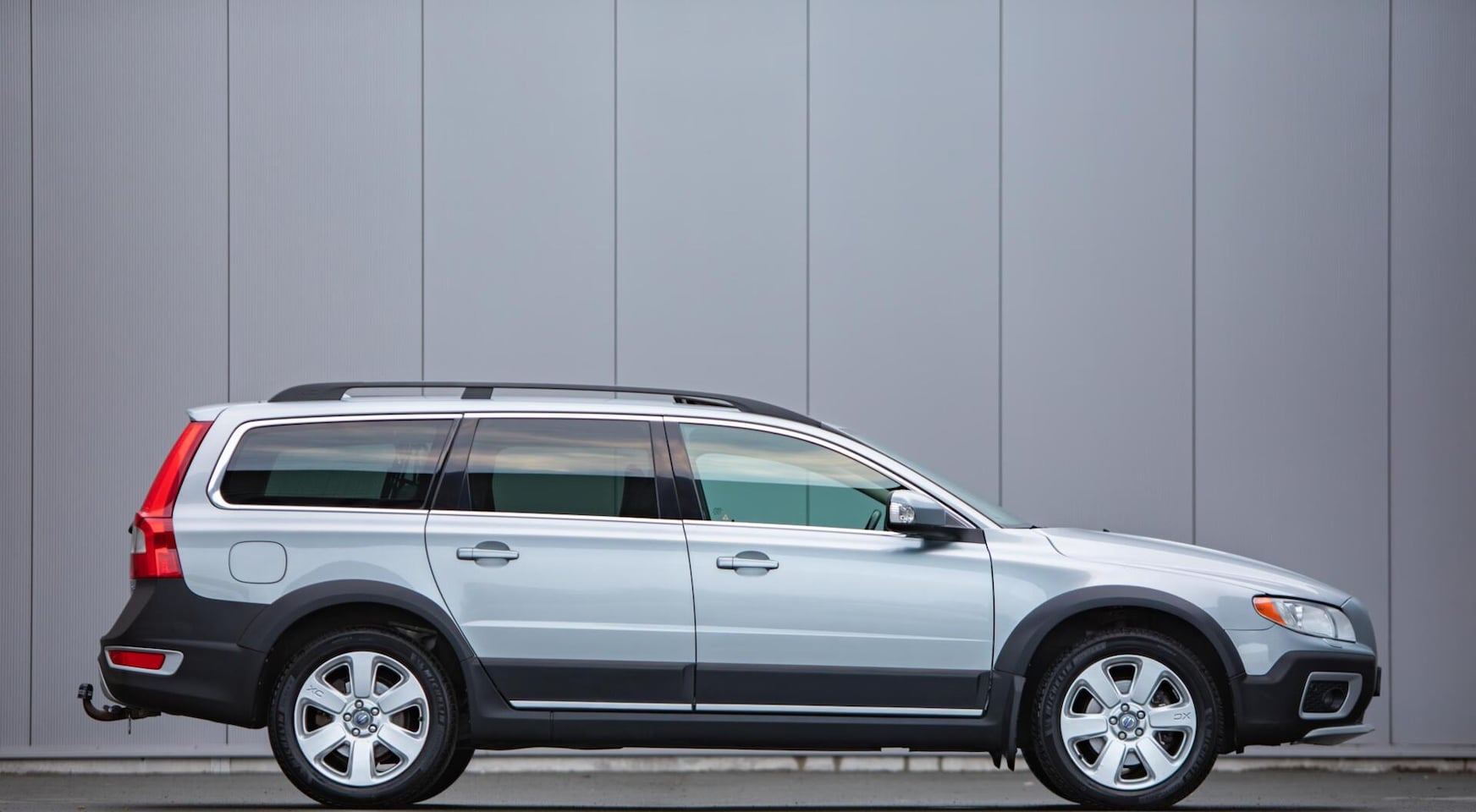 Volvo XC70 - D5 AWD Summum|Leder|Schuif/kantel dak|Trekhaak - AutoWereld.nl