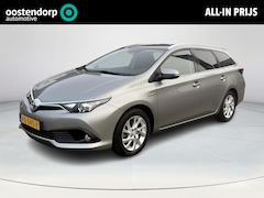Toyota Auris Touring Sports - 1.8 Hybrid Dynamic | Navigatie | Panoramadak | Bluetooth | Parkeercamera | Cruise control