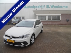 Volkswagen Polo - 1.0 TSI Life Business