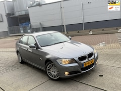 BMW 3-serie - 318i Business Line AUTOMAAT PDC NAVI NEW APK