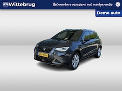 SEAT Arona - 1.0 EcoTSI FR Business Connect / Afneembare Trekhaak / Achteruitrij camera / Suede bekledi
