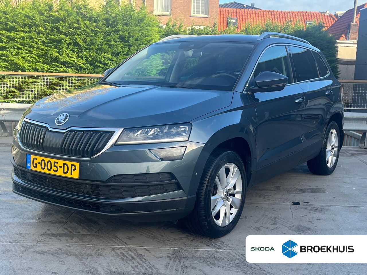 Skoda Karoq - 1.5 TSI 150PK ACT Style | CAMERA ACHTER | STOELVERW. | NAVIGATIE | CRUISE CONTROL | APP. C - AutoWereld.nl