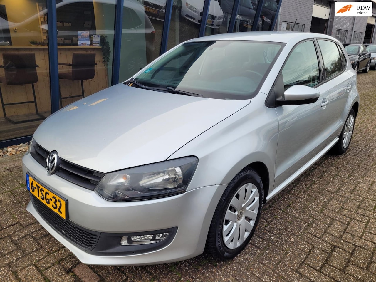 Volkswagen Polo - 1.2 TSI Edition 5-Deurs / Airco / Cruise Control - AutoWereld.nl