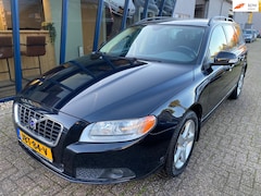 Volvo V70 - 2.5FT Momentum H.LEER / ECC / PDC / YOUNGTIMER