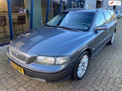 Volvo V70 - 2.4 D Geartronic Edition II 7 Persoons APK 12-2026