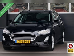 Ford Focus Wagon - 1.0 EcoBoost Titanium Business, stoelverw