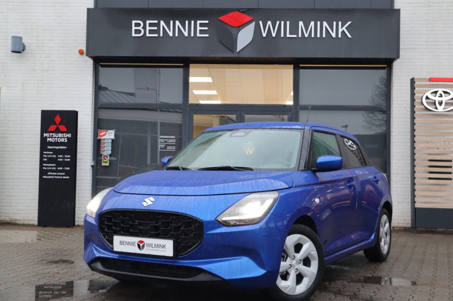 Suzuki Swift - 1.2 Select Hybrid Automaat | All Seasons | Parkeersensoren V+A | - AutoWereld.nl