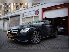 Mercedes-Benz E-klasse - 200 Business Solution | Sfeer | 19inch | Camera | LED pakket | Leer | Uitmuntend onderhoud