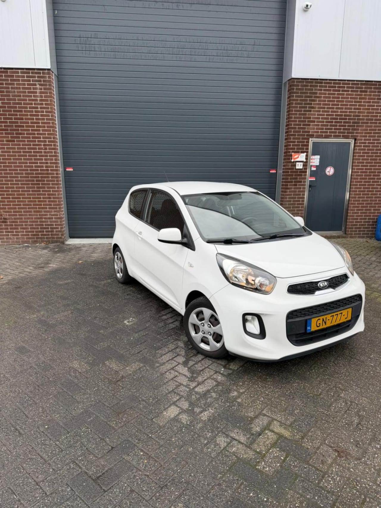 Kia Picanto - 1.0 CVVT ComfortLine 1.0 CVVT ComfortLine - AutoWereld.nl