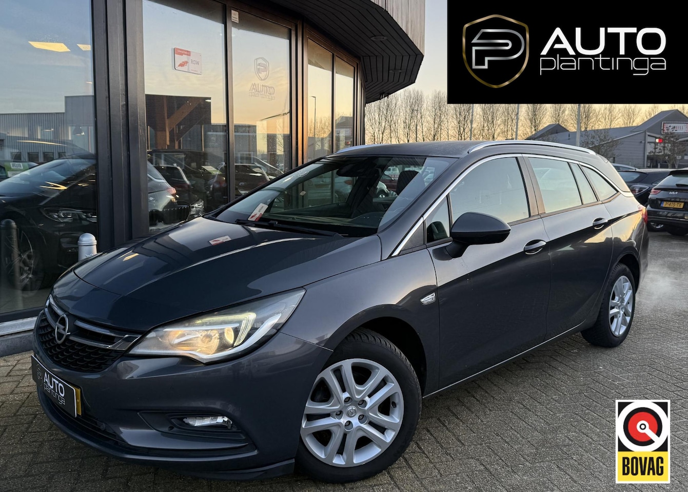 Opel Astra Sports Tourer - 1.0 Business+ | Nette Staat! | NL AUTO | Trekhaak | Onderhoudshistorie | 2 Sleutels | Park - AutoWereld.nl