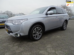 Mitsubishi Outlander - 2.0 PHEV Limited Edition X-Line
