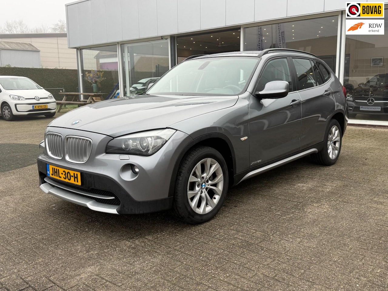 BMW X1 - XDrive28i AUTOMAAT / XENON / ALLEEN HANDEL OF EXPORT !!! - AutoWereld.nl