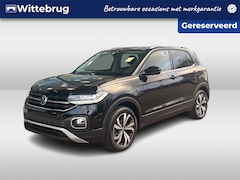 Volkswagen T-Cross - 1.5 TSI DSG Style / Trekhaak / Virtual cockpit / Stoelverwarming / Navigatie / Achteruitri