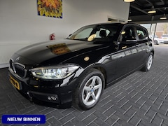 BMW 1-serie - 118i Corporate Lease Executive / 1e Eig. / LED / Sportstoelen / PDC