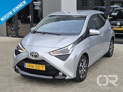 Toyota Aygo - 1.0 VVT-i x-play 5drs Carplay Camera Cruise LM15