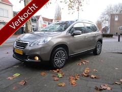 Peugeot 2008 - 1.2 PureTech Blue Lion / AUTOMAAT / AIRCO / GLAZEN-DAK / 32dkm