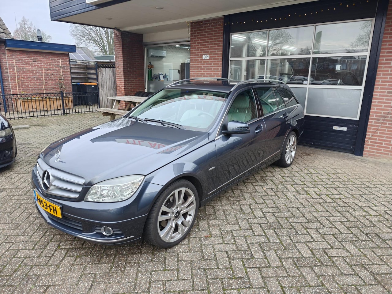 Mercedes-Benz C-klasse Estate - 200 K 200 K, Elegance, Trekhaak, Xenon, PDC, Clima, Cruise, Leer, Stoelverwarming, - AutoWereld.nl
