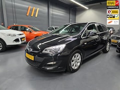 Opel Astra Sports Tourer - 1.4 Turbo Blitz NAVI PARKEERSENSOREN Bluetooth NAP NL AUTO