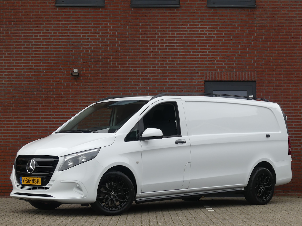 Mercedes-Benz Vito - 116 CDI Extra Lang Camera/Navigatie/Cruise control - AutoWereld.nl