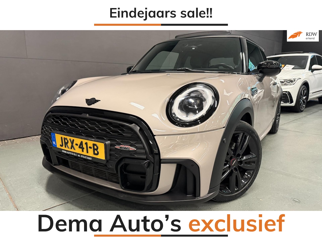 MINI John Cooper Works - 1.5 Cooper PANO/LEDER/NAVI/DAB/CARPLAY/LED/CAM/H-UP/// - AutoWereld.nl