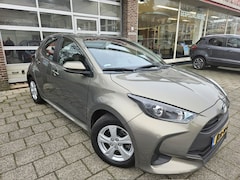 Toyota Yaris - 1.5 Hybrid Active Stoelverwarming