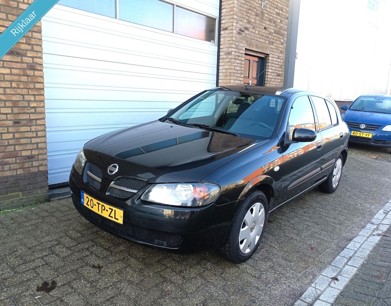 Nissan Almera - 1.5 Invitation 5 Deurs Airco APK 12-2026 - AutoWereld.nl