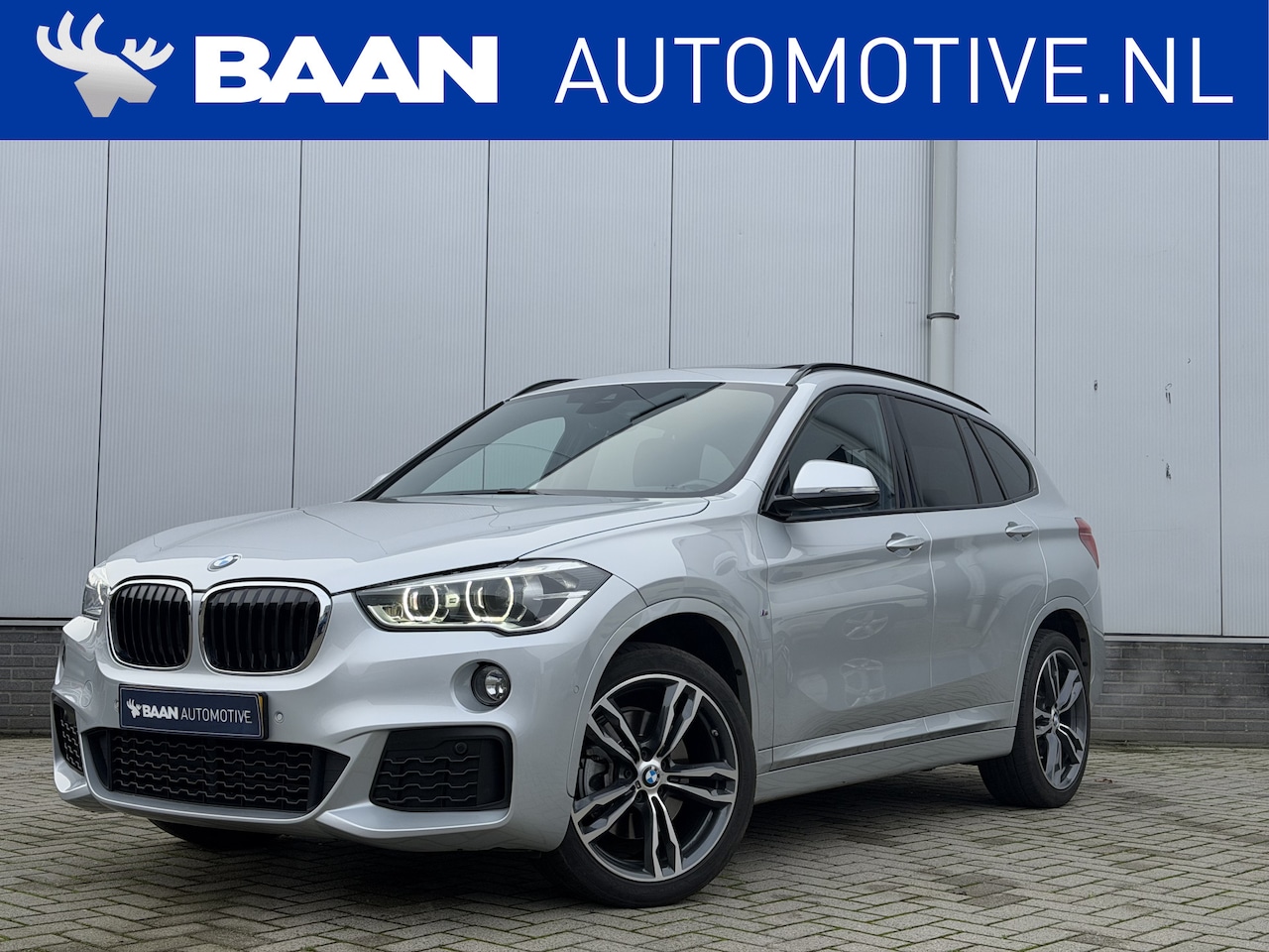 BMW X1 - xDrive20i High Executive | M-sport | Pano | Head-up | Trekhaak | Compleet | - AutoWereld.nl
