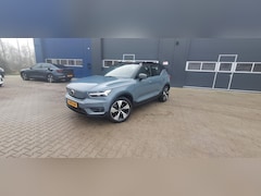 Volvo XC40 - Recharge P8 AWD R-Design met gratis thuis lader