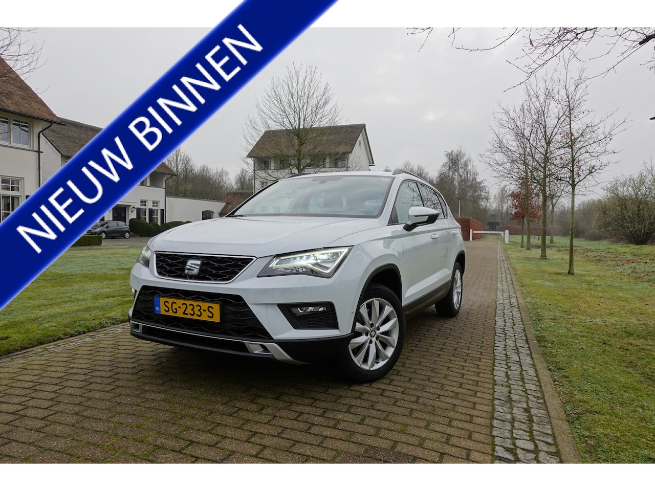 SEAT Ateca - 1.0 EcoTSI Style Business Intense | Trekhaak uitklapbaar | Full LED | 360° Camera | CarPla - AutoWereld.nl