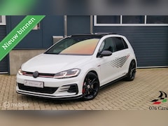 Volkswagen Golf - 2.0 TSI GTI TCR 290 PK PANO NIEUWSTAAT UNIEK