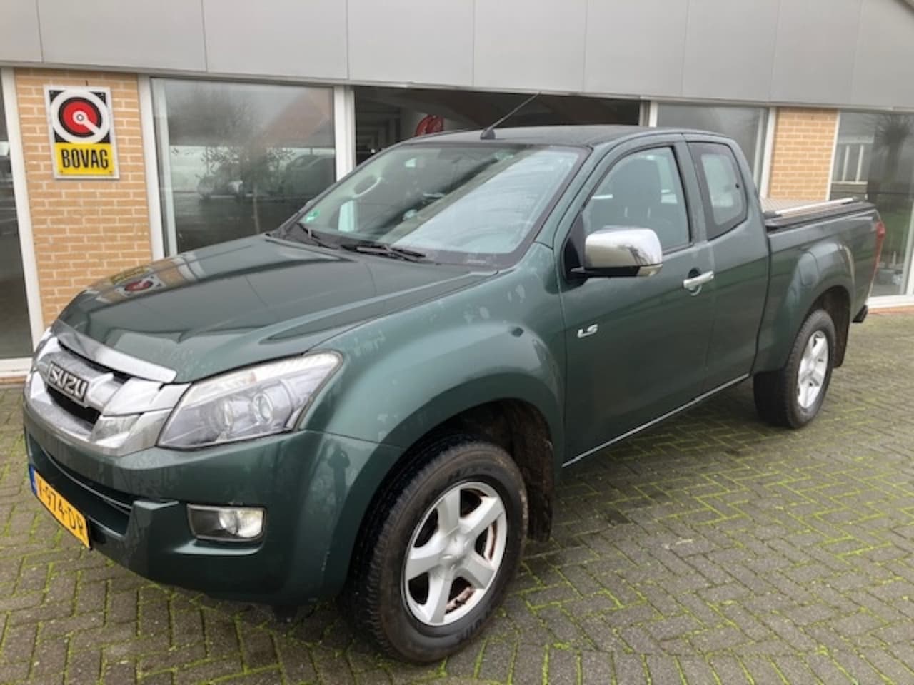 Isuzu D-Max - 2.5 Extended Cab LS 2.5 Extended Cab LS - AutoWereld.nl