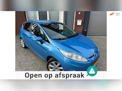 Ford Fiesta - 1.4 Ghia / Climate / LM / 5DRS / Stoelverwarming