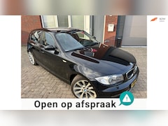 BMW 1-serie - 118i / Airco / Leder / PDC / 17 inch / 5DRS