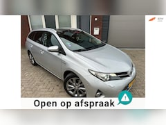 Toyota Auris Touring Sports - 1.8 Hybrid Lease Pro / Pano / Navi / PDC / Camera / Leder