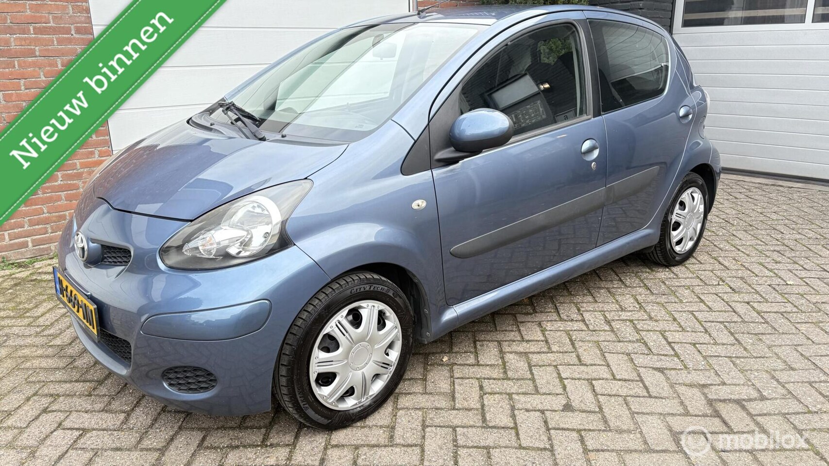 Toyota Aygo - 1.0-12V Comfort Airco Apk 02-2027 - AutoWereld.nl