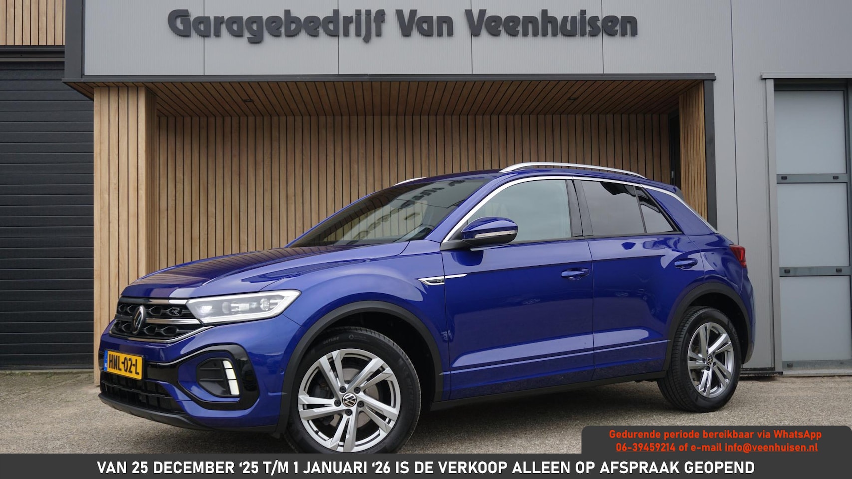Volkswagen T-Roc - 1.5 TSI 150pk DSG 2x R-Line IQ Light Afn-Trekhaak *Lapiz Blue* 17inch LM Adaptive Cruise C - AutoWereld.nl
