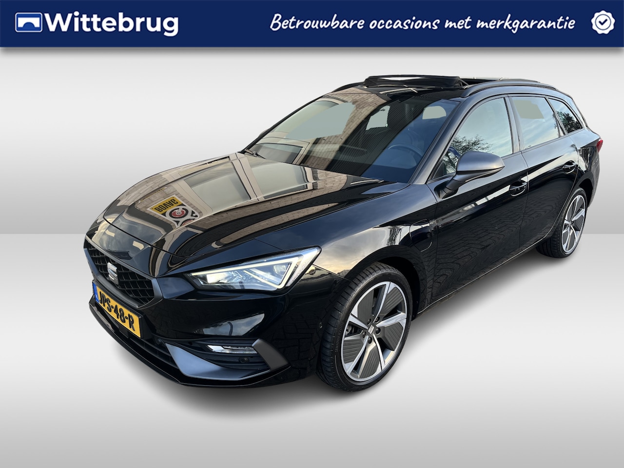 SEAT Leon Sportstourer - 1.4 TSI eHybrid PHEV FR / AUTOMAAT/ PANO/ FULL LINK/ STOEL + STOELVERW./ ELEK. STOELEN/ PA - AutoWereld.nl