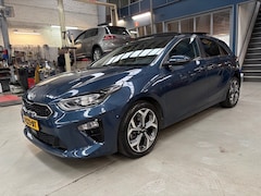 Kia Cee'd - Ceed 1.4 T-GDi 140pk DCT7 ExecutiveLine | Schuif- Kanteldak | Leder | Navigatie | Camera |