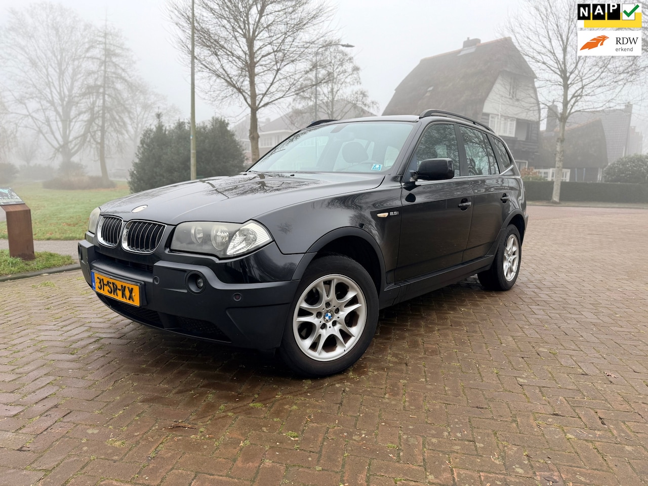 BMW X3 - 2.5i Executive | Pano | Automaat | 4x4 | Trekhaak - AutoWereld.nl