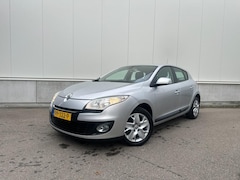 Renault Mégane - 1.5 dCi Collection - AUTOMAAT / Climate / Navi / Cruise / Parkeersens. / NAP