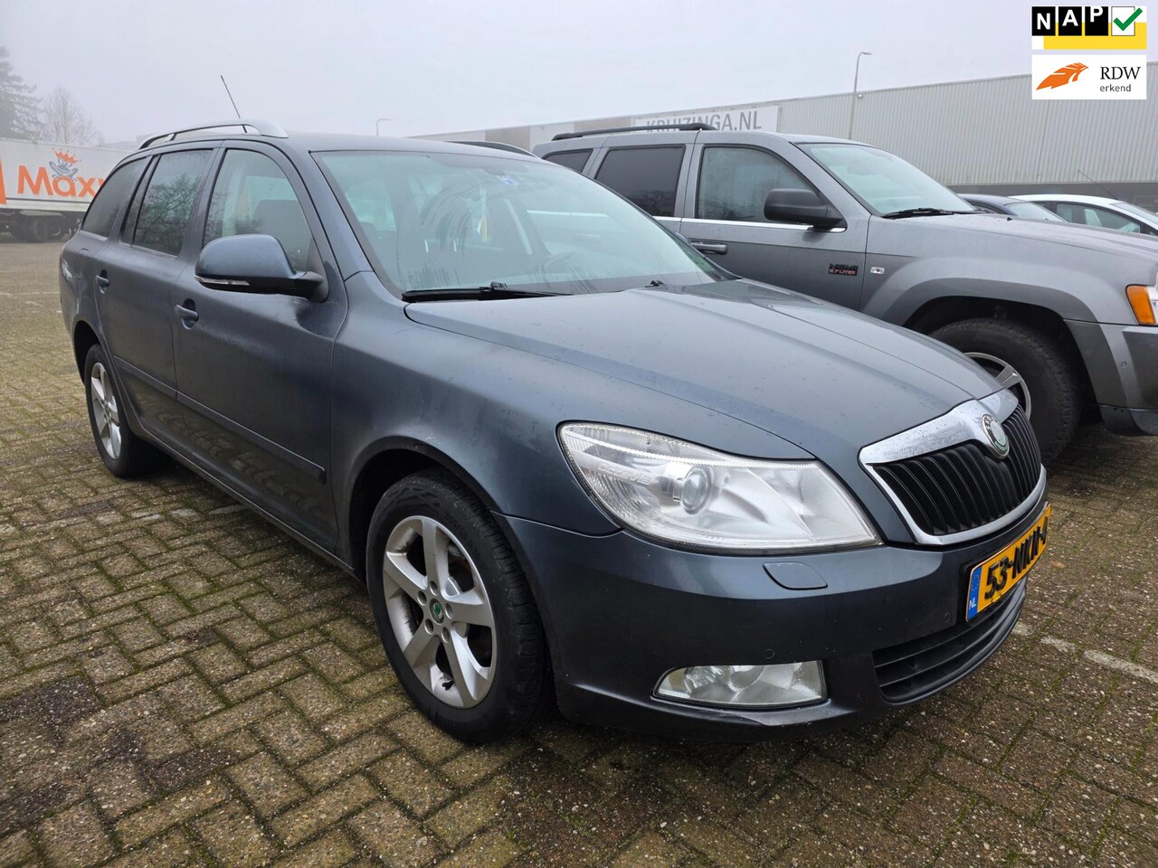 Skoda Octavia Combi - 1.2 TSI Elegance Business Line 1.2 TSI Elegance Business Line - AutoWereld.nl
