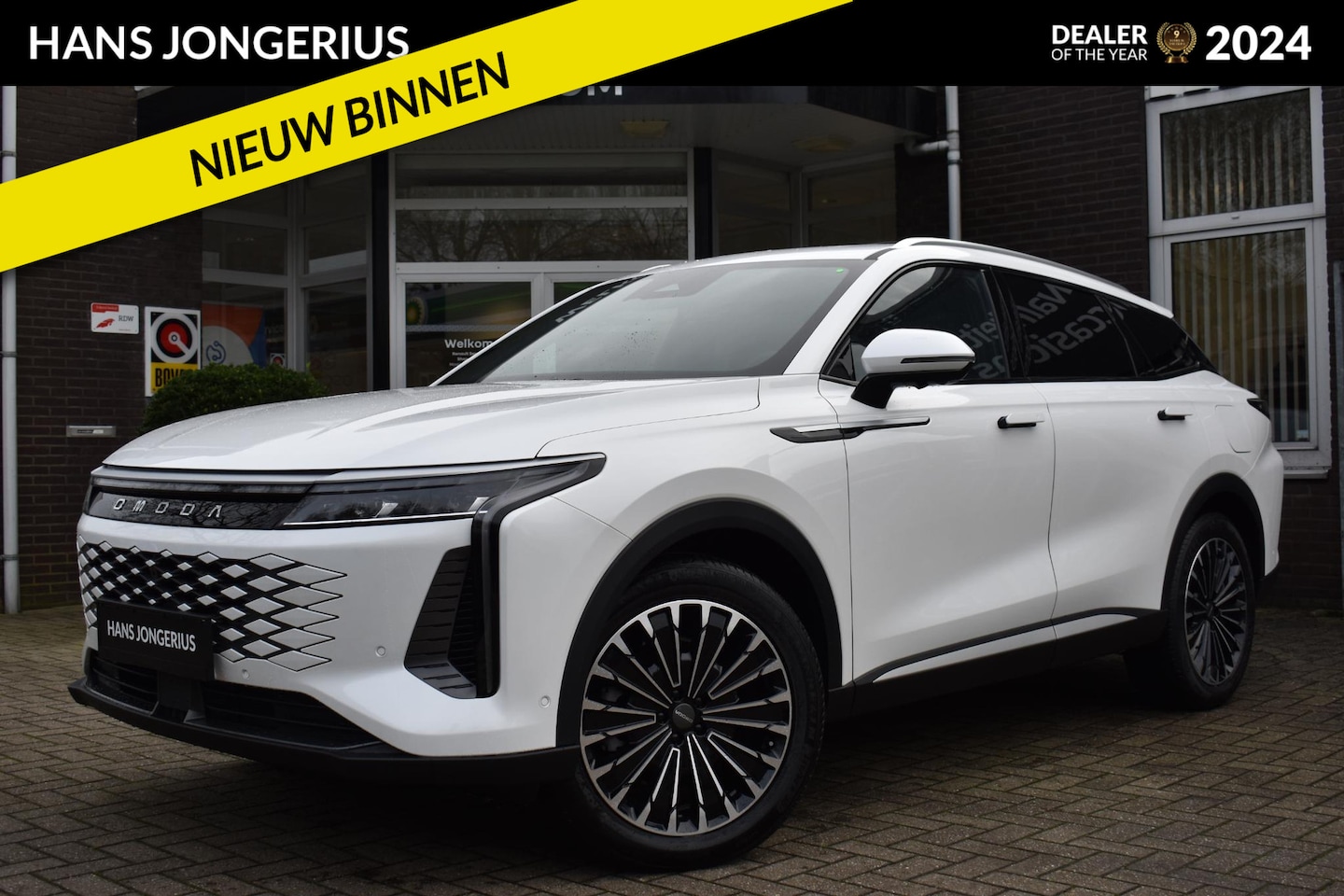 Omoda 9 - 1.5T-GDi SHS-P Premium STOELMASSAGE | 360 CAMERA | 550PK | LEDER | PANORAMADAK | STOEL/STU - AutoWereld.nl